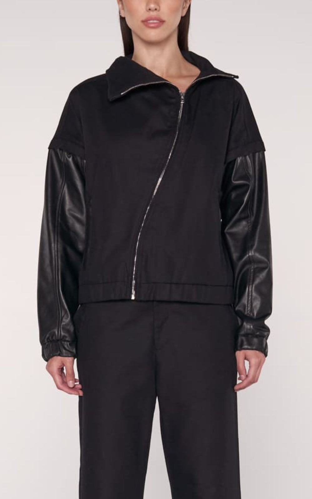 Convertible Bomber Jacket in Black