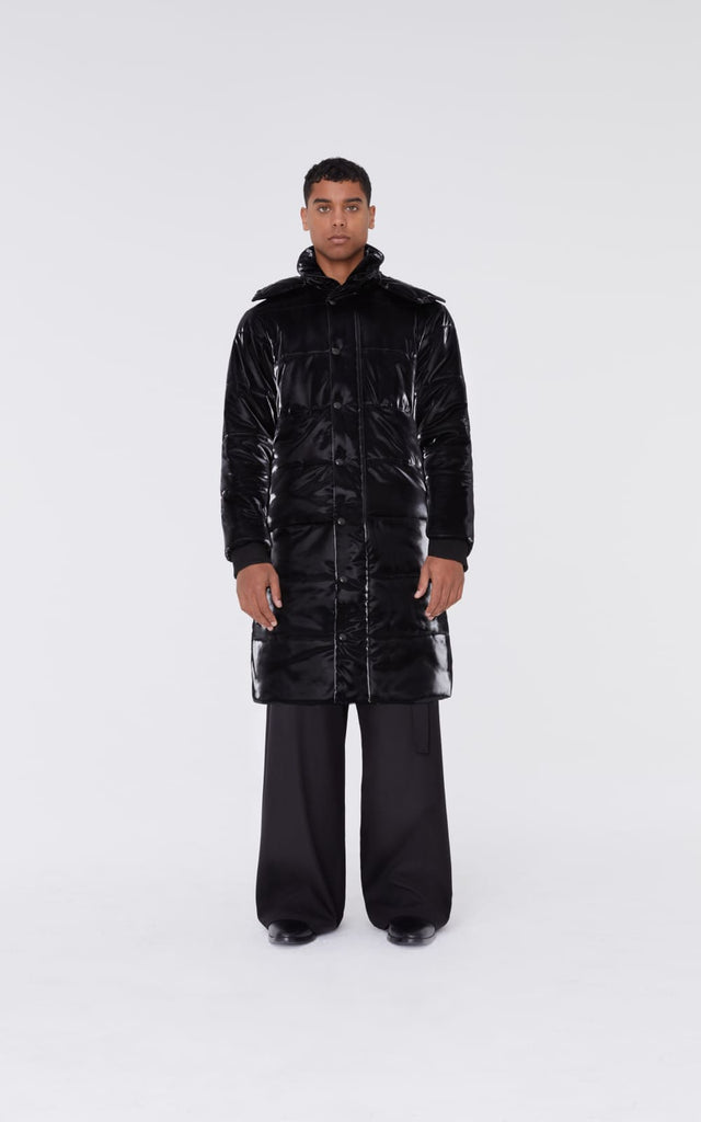 sans-gene-black-quilted-puffer-frontview-man