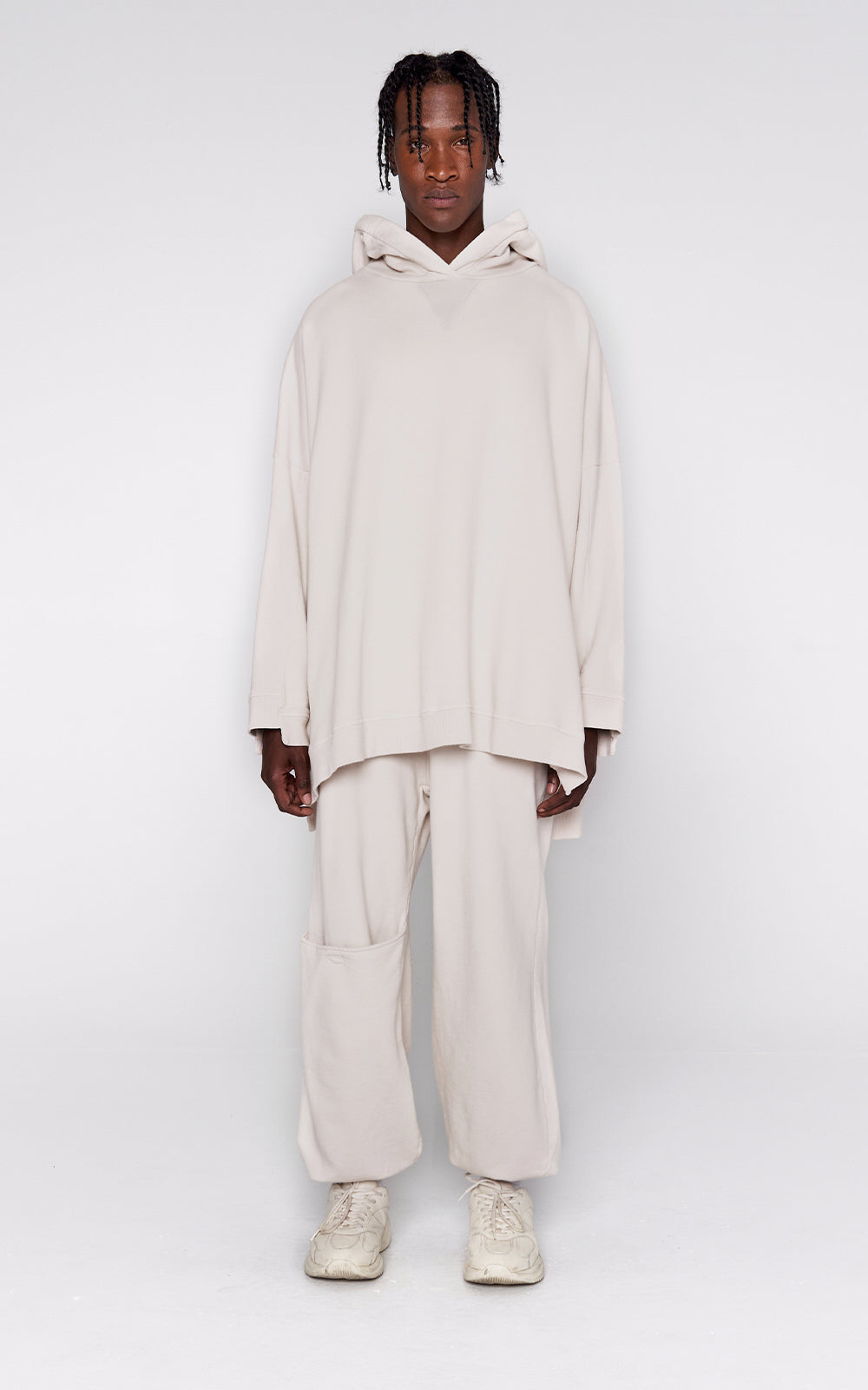 sans-gene-maxi-pocket-jogger-in-bone-front-man