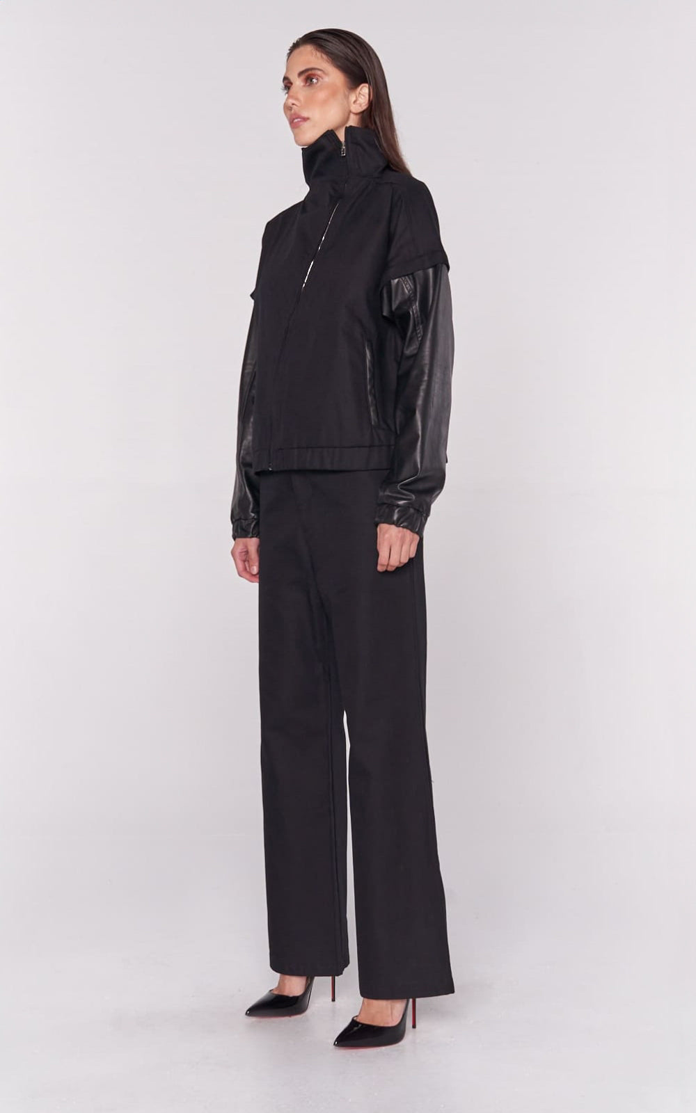 Loose Fit Pant in Black