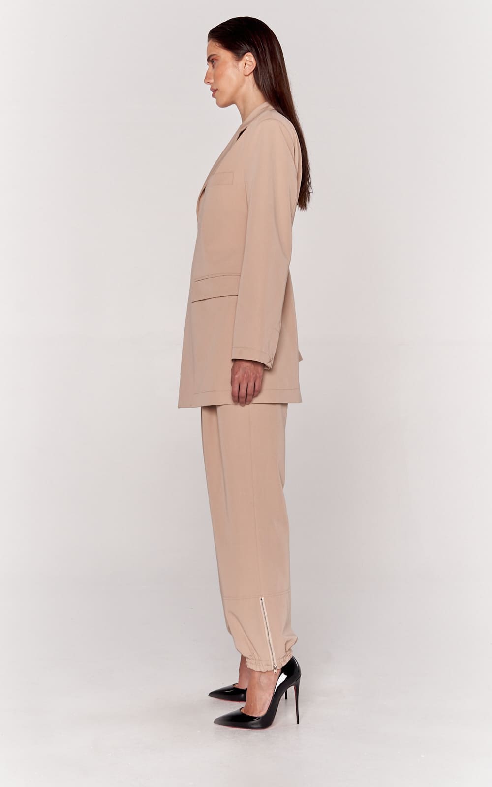 sans-gene-brown-twill-blazer-sideview-woman