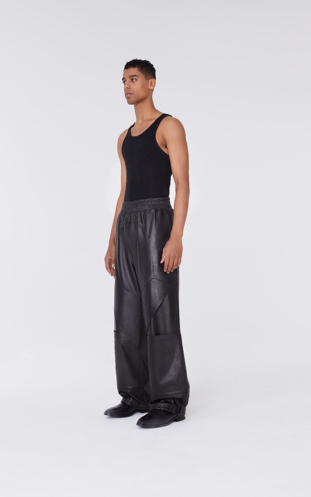 sans-gene-black-leather-pants-sideview