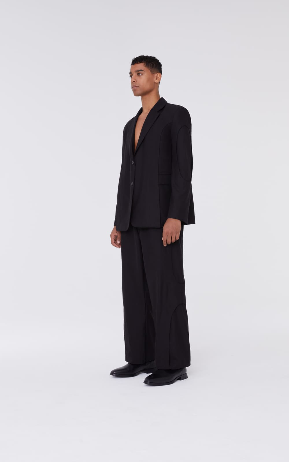 sans-gene-black-blazer-sideview