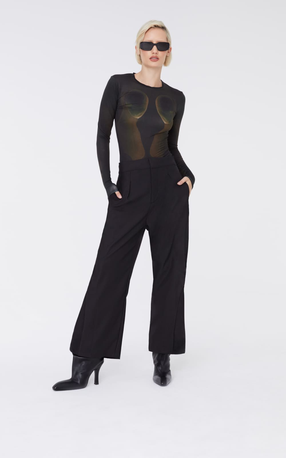 sans-gene-black-trouser-frontview