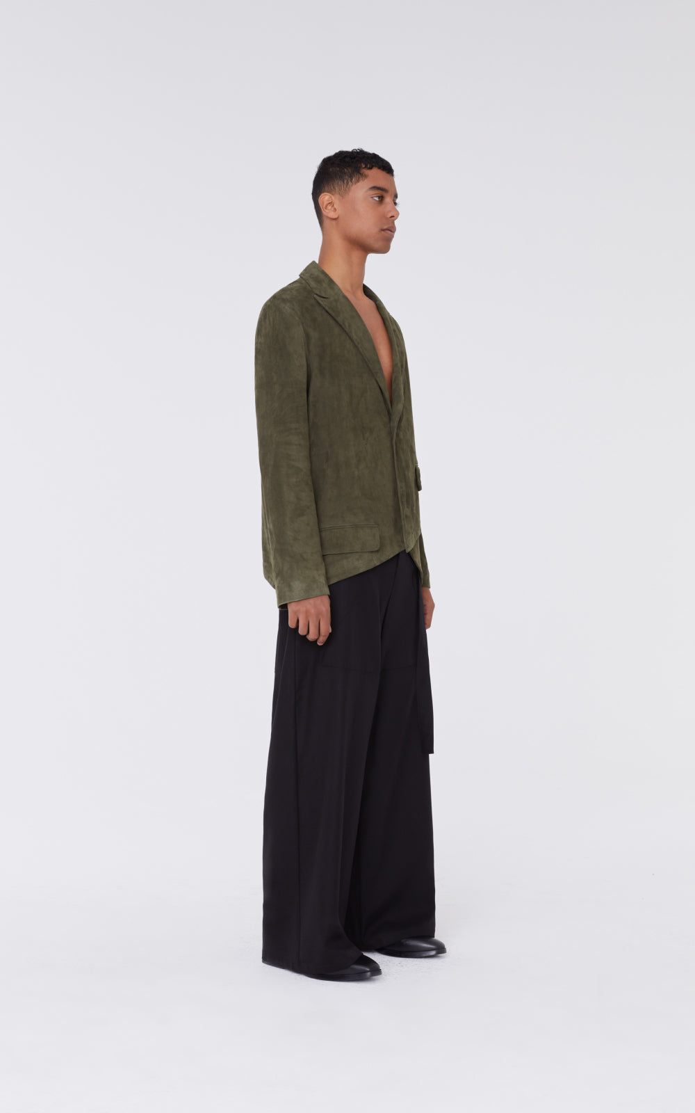 sans-gene-olive-suede-blazer-sideview