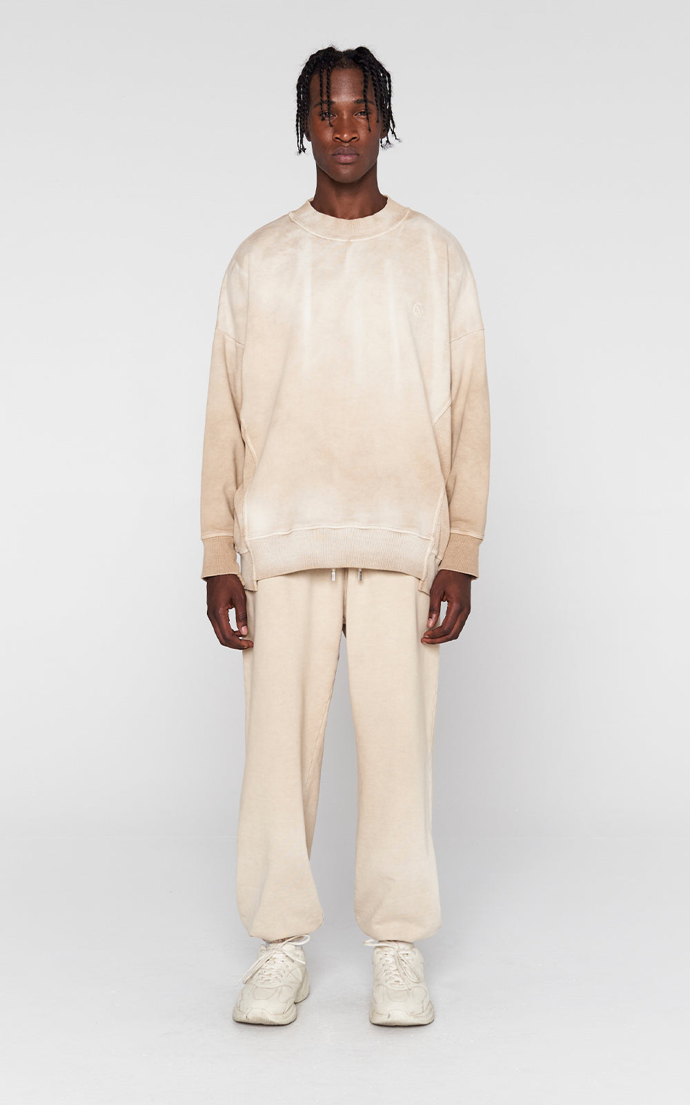 sans-gene-sand-dye-crewneck-front