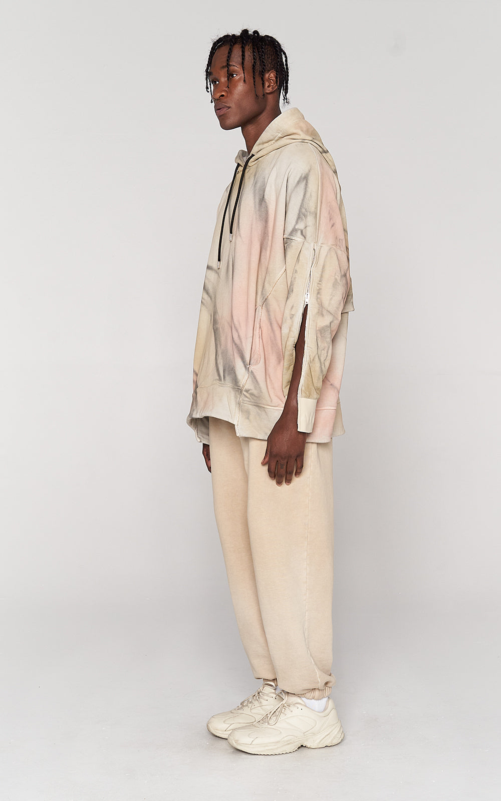 sans-gene-zip-sleeve-dye-hoodie-sideview
