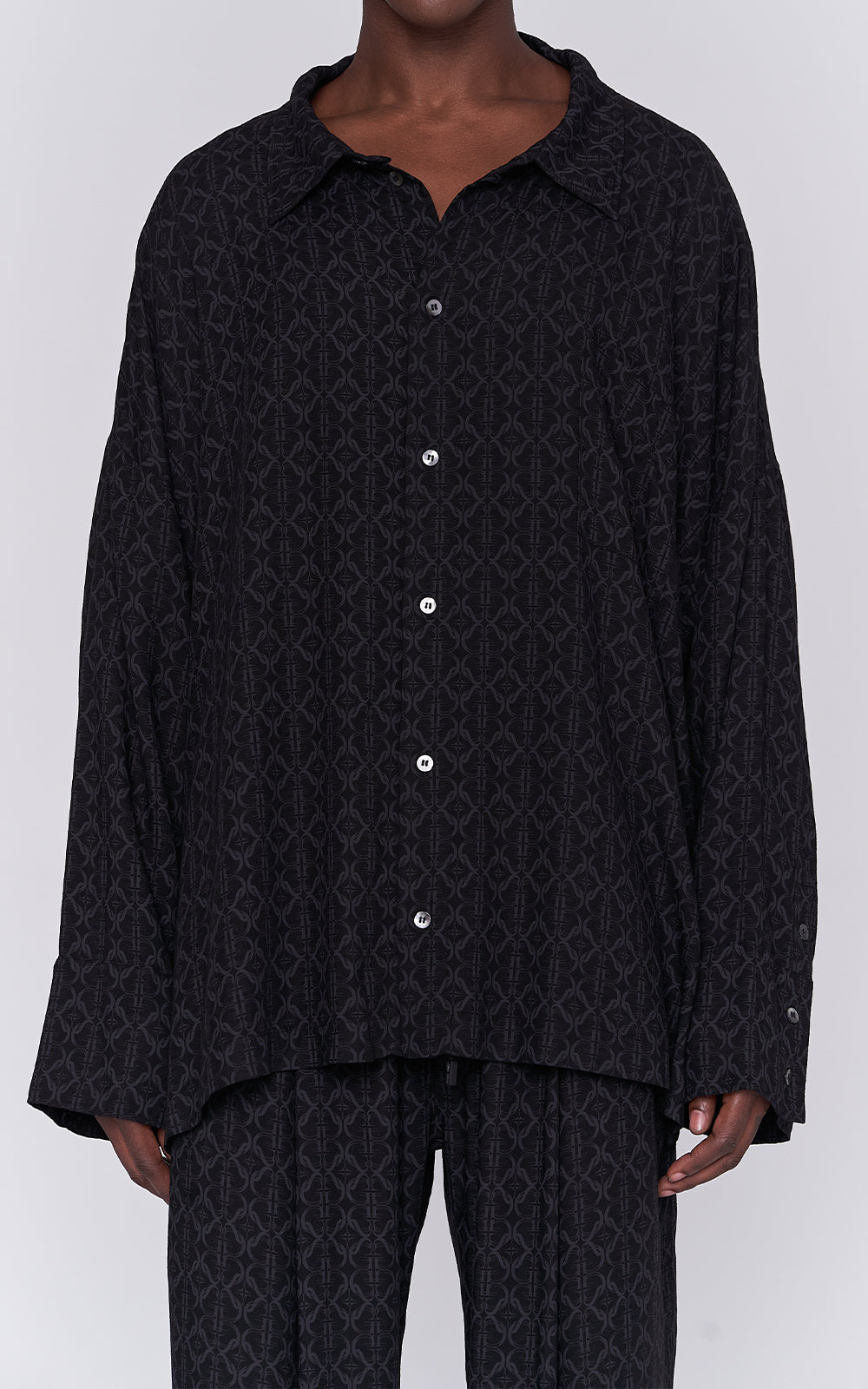 Oversized Viscose Shirt in Black